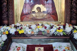 Пловдив - храм „Света Петка“ - празник