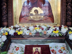 Пловдив - храм „Света Петка“ - празник