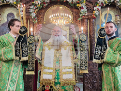 Пловдив - храм „Света Петка“ - празник