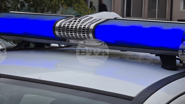 Мъж, който бе обвинен и оправдан за убийството на разследващ гръцки журналист, е намерен мъртъв в хотелска стая