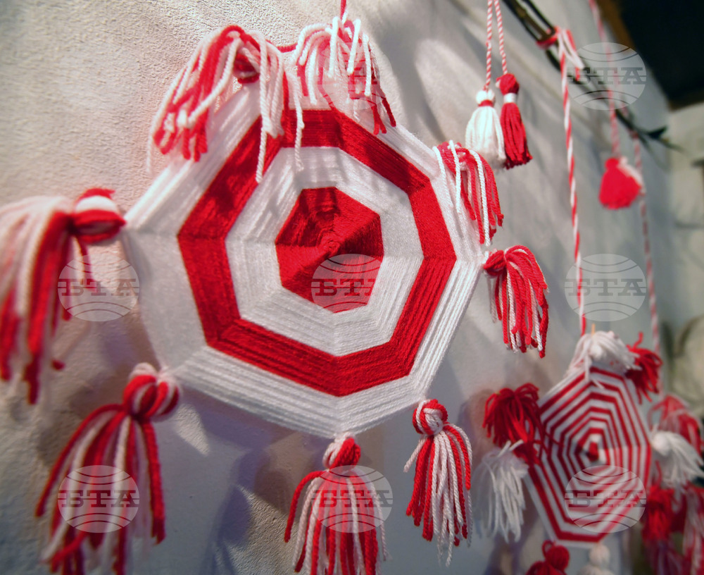 Исперих - изложба - мартеници