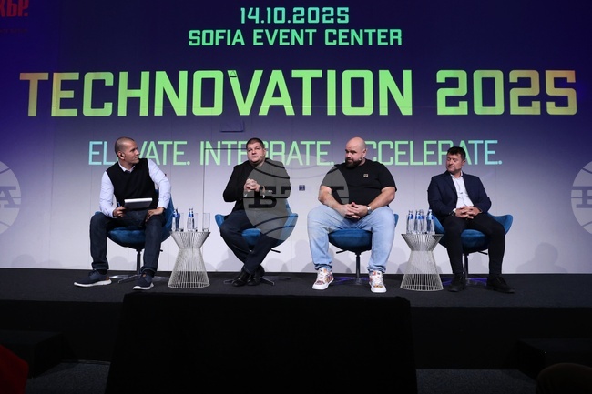 Развитието на изкуствения интелект и интеграцията му в бизнеса и образованието бяха сред обсъдените теми на форум в София