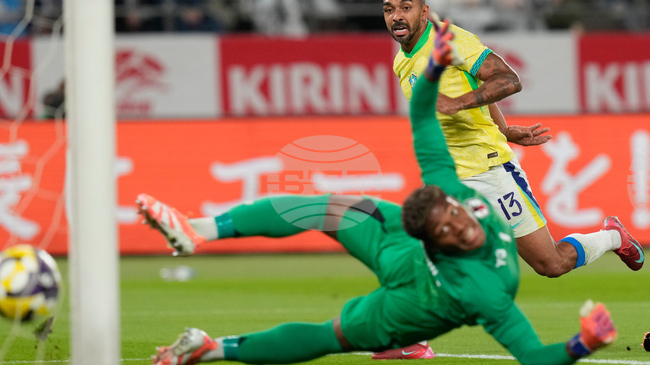 Вратарят на Парма Зион Сузуки отпадна от националния тим на Япония заради двойна фрактура