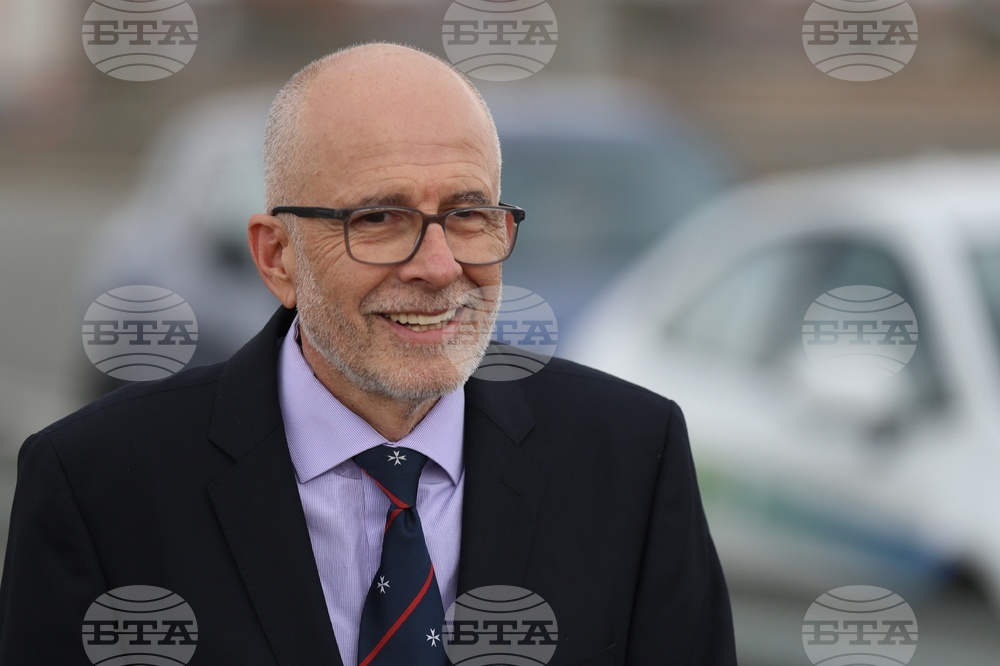 Преходът в евро на националната тол система е преминал без затруднения още в първите часове на 2026 г., отчете директорът ѝ Олег Асенов