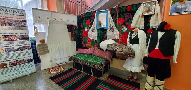 Областният център за българска култура в Болград представи българския бит и традиции на фестивала „Bolgrad Ethno Fashion“