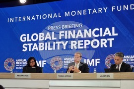 САЩ - Вашингтон - МВФ - "Световна финансова стабилност"