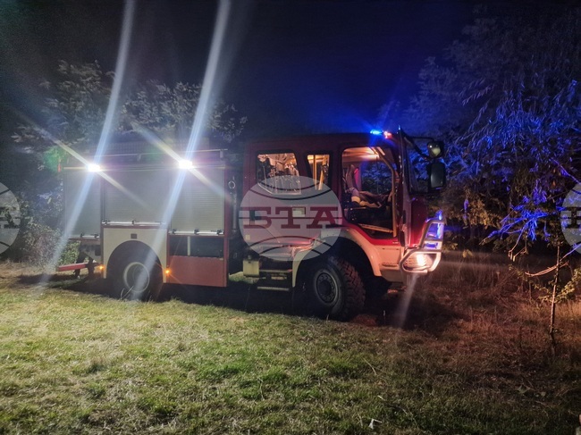 Пожар горя в бившата поликлиника в смолянския квартал "Устово"