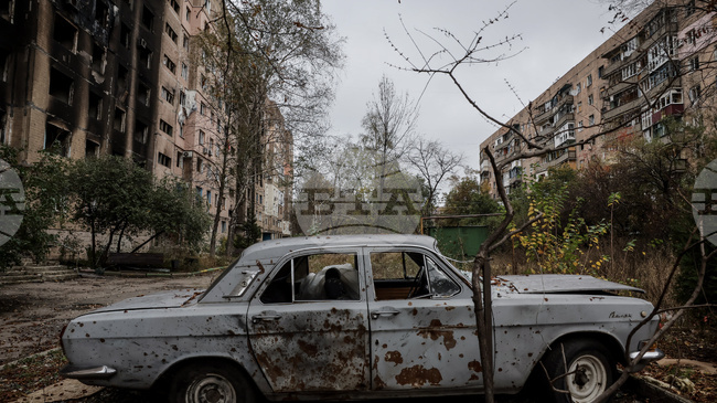 ДПА: Микробус, с който са пътували чужди журналисти, беше атакуван с дрон в Украйна