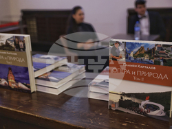 БАН - Пламен Карталов - „Опера и природа“ - представяне 