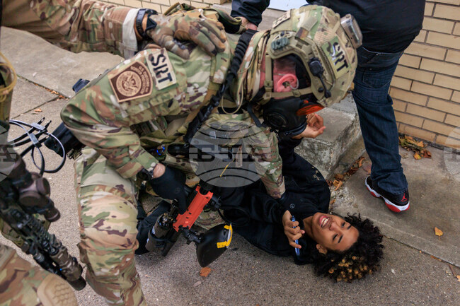 APTOPIX National Guard Cities Chicago