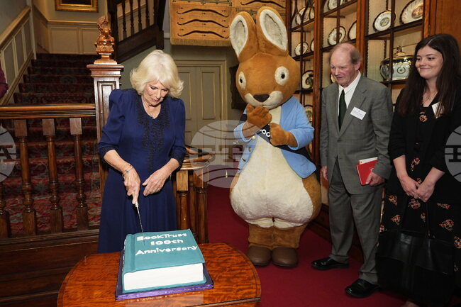 Britain Queen Booktrust