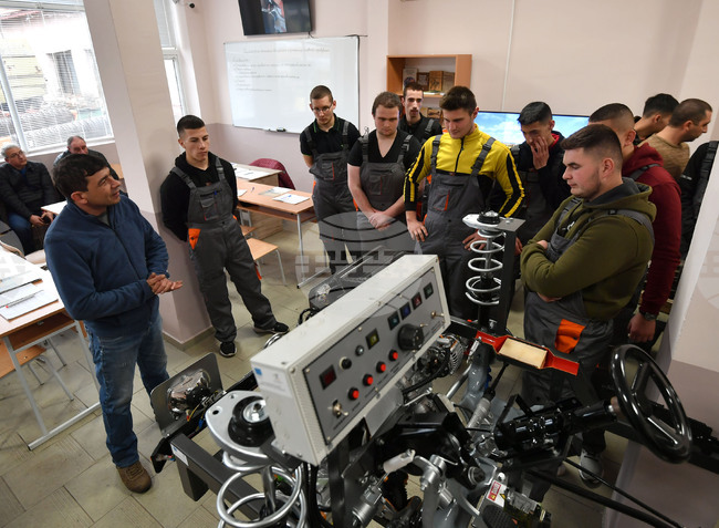 Исперих - професионална гимназия - открит практически урок