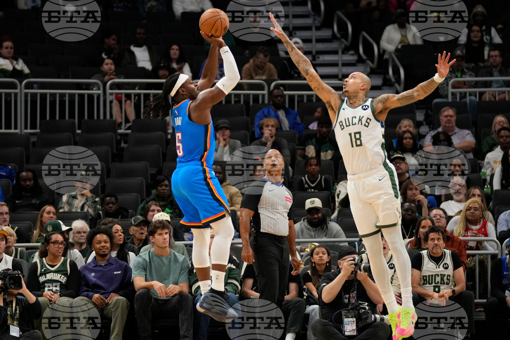 Thunder Bucks Basketball