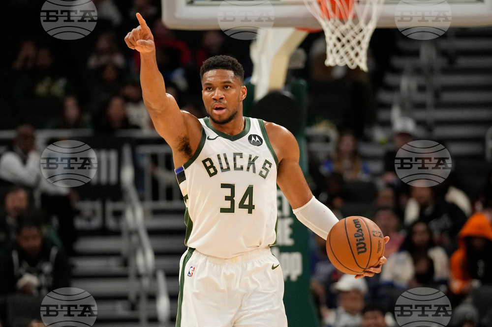 Thunder Bucks Basketball