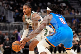 Thunder Bucks Basketball