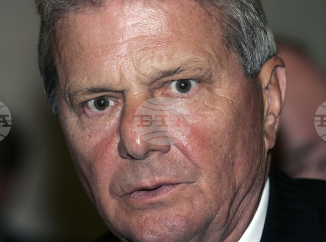 Финансовият благодетел на Хофенхайм Дитмар Хоп недоумява как може да има конфликти в борда при третото място на отбора в Бундеслигата