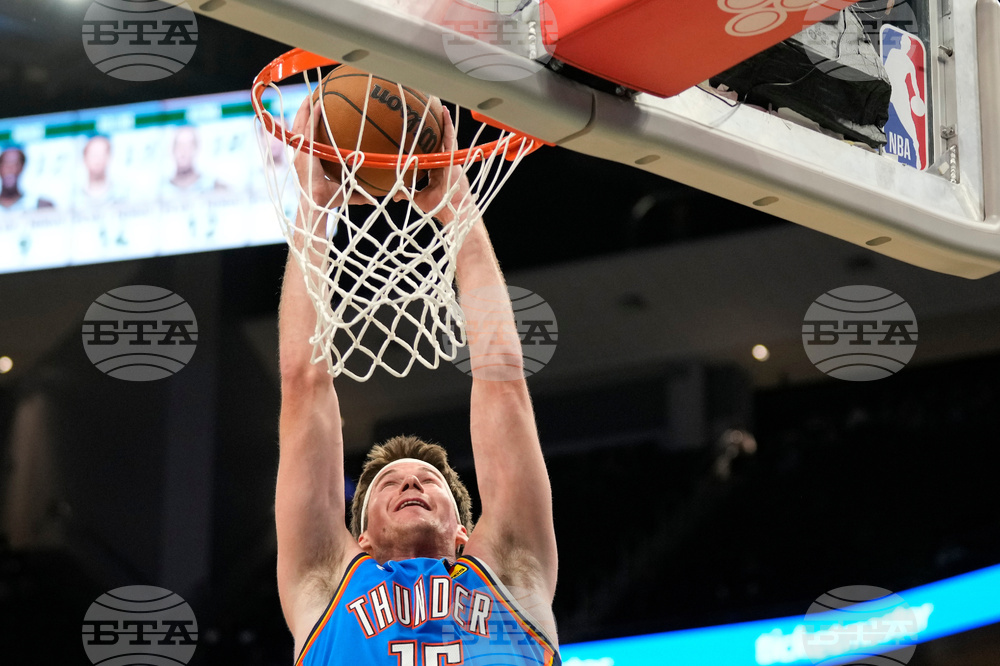 Thunder Bucks Basketball