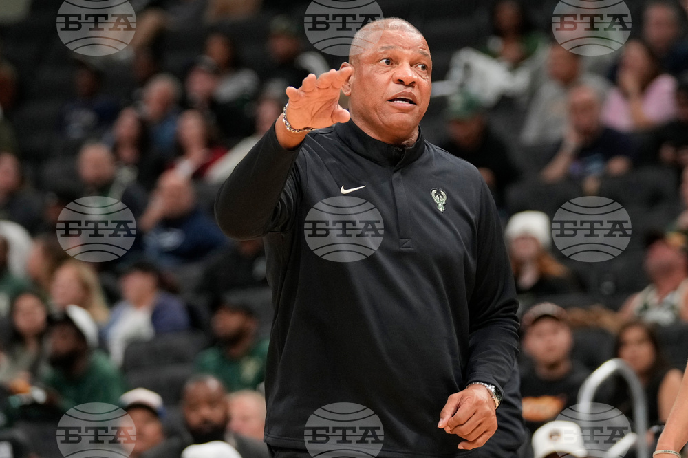 Thunder Bucks Basketball