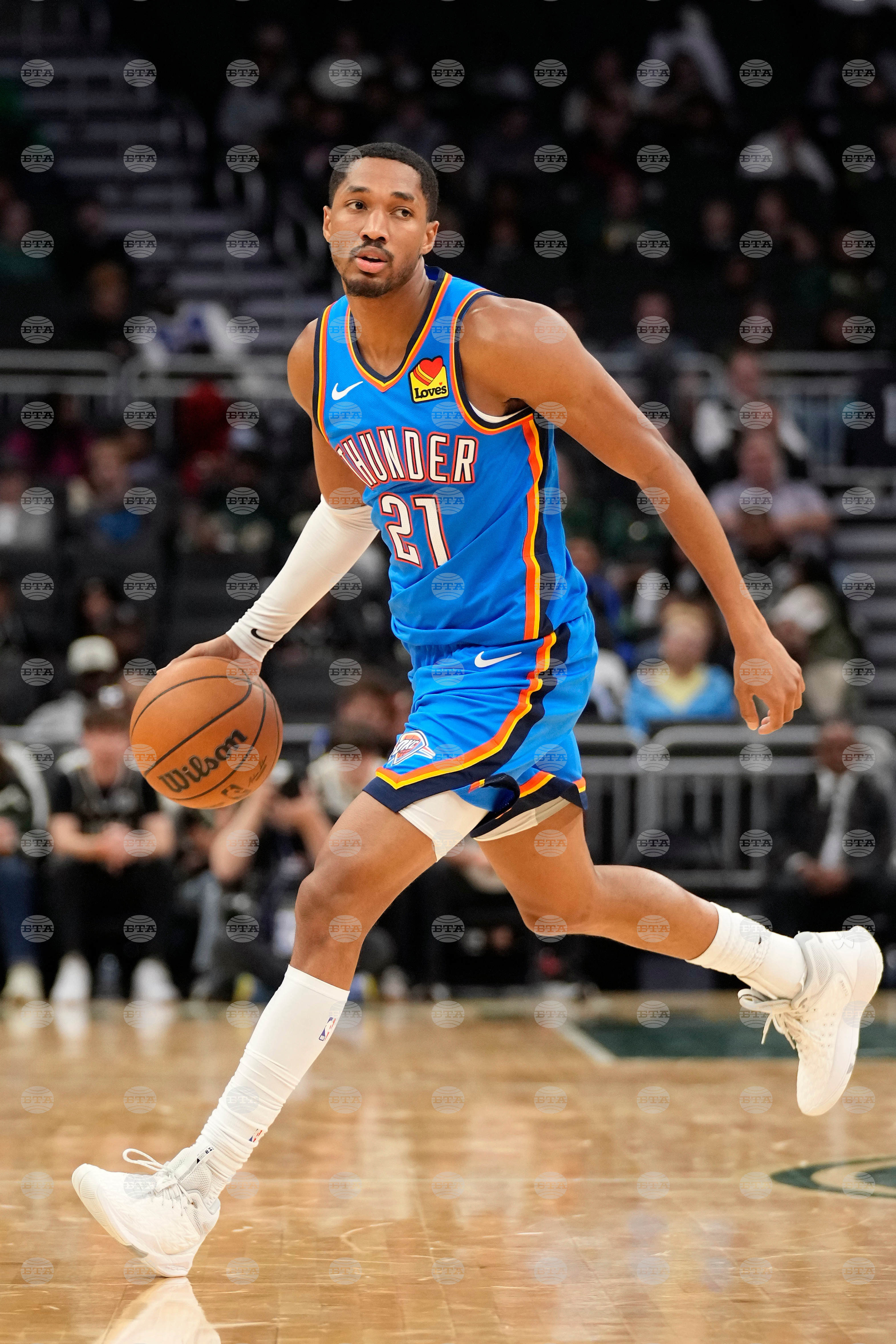 Thunder Bucks Basketball