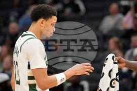 Thunder Bucks Basketball