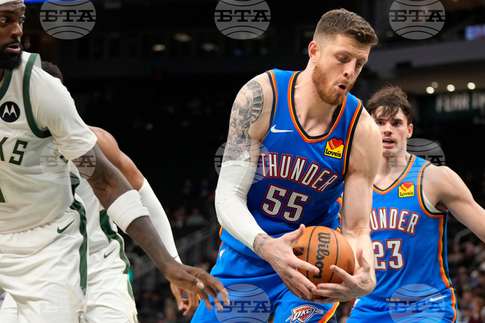 Thunder Bucks Basketball