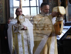 Катедрален храм „Света Неделя“ - Неофит - заупокойна света литургия