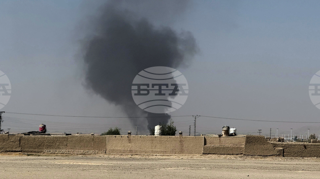 Афганистан съобщи, че е бил атакуван със снаряди от Пакистан въпреки текущите преговори за примирие