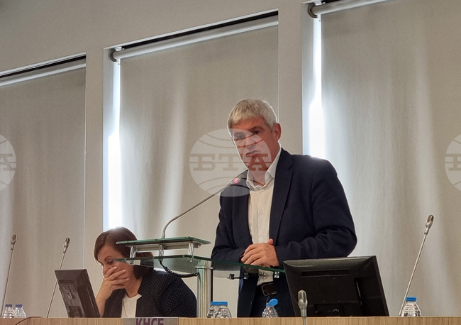 При предсрочни избори и служебно правителство няма да има политическа отговорност за бюджета, каза президентът на КНСБ