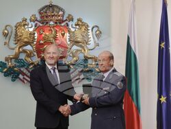 Президентство - почетен знак