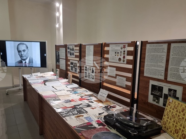 В Плевен бе открита изложба по повод 120-ата годишнина от рождението на оперния певец и педагог Христо Бръмбаров