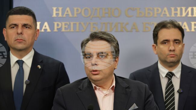 Стратегическото партньорство между България и САЩ обсъдиха лидерите на ПП-ДБ и заместник помощник държавния секретар Кристофър Смит