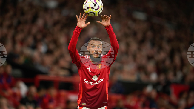 В Манчестър Юнайтед недоволстват, че от Мароко са забранили на Нусаир Мазрауи да играе срещу Борнемут