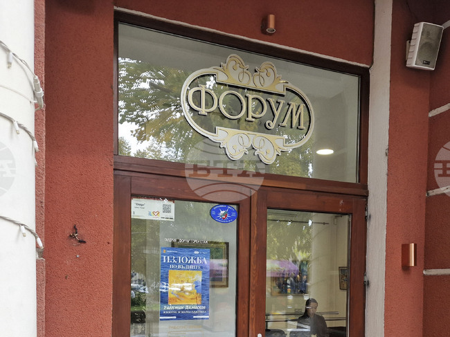 Изложба живопис и пластики ще представи в Хасково Радостин Дамасков