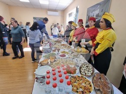 Перник - здравословни храни - изложение