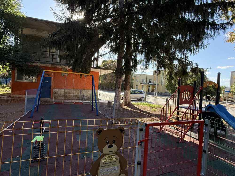Нова детска площадка и кът за отдих са изградени в поповското село Медовина