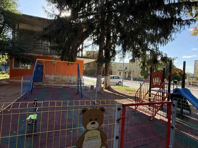 Нова детска площадка и кът за отдих са изградени в поповското село Медовина