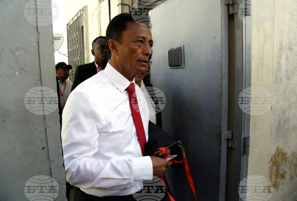 Presidents Flee Uprisings