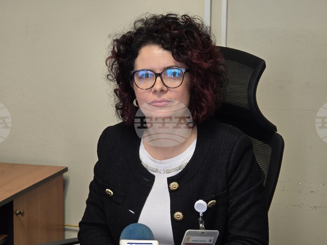 Директорът на бюрото по труда във Видин Александра Рачева представи проекта „Избирам България“