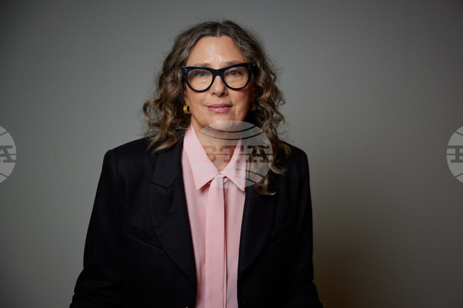 Rebecca Miller Portrait Session