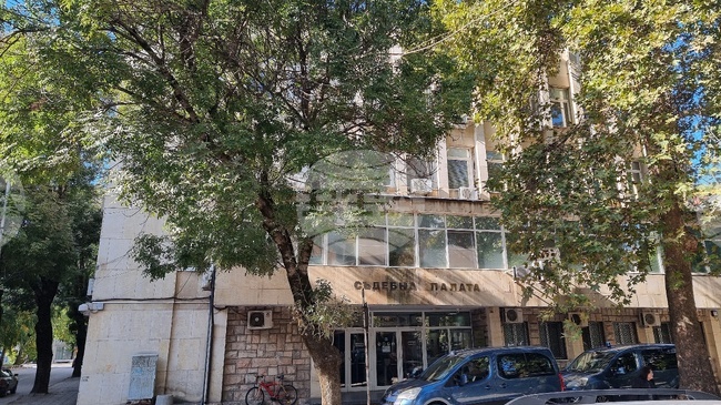 Един мъж е задържан с постоянна мярка, а друг е под домашен арест за убийство в Монтана