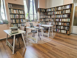 Велико Търново - Обновени пространства в Народно читалище „Надежда 1869“