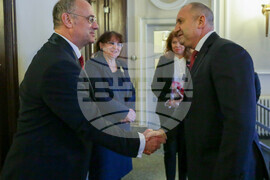 Румен Радев - „Девет глътки свобода“ - документален филм - представяне