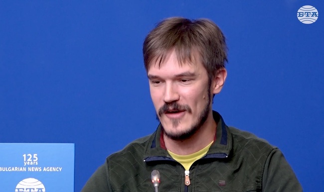 Въпреки че беше толкова голяма и изискваше много време, тази книга е близка до съвършена, каза Николай Зъбов