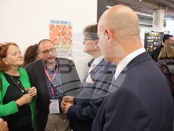 Министърът на културата Мариан Бачев участва в откриването на българския щанд на панаира на книгата във Франкфурт, снимка – МК