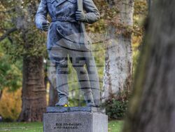 Паметник на летеца в София - Празник на авиацията и българските Военновъздушни сили