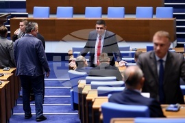 Народно събрание - липса на кворум