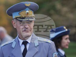 Паметник на летеца в София - генерал-майор Николай Русев