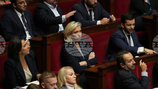 Френското правителство оцеля при гласуването на втория вот на недоверие срещу бюджета за 2026 г.