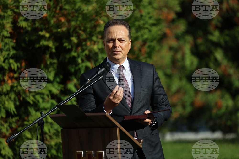 Третото издание на инициативата „Кариерен навигатор" срещна над 30 фирми със студенти от Университета по хранителни технологии - Пловдив