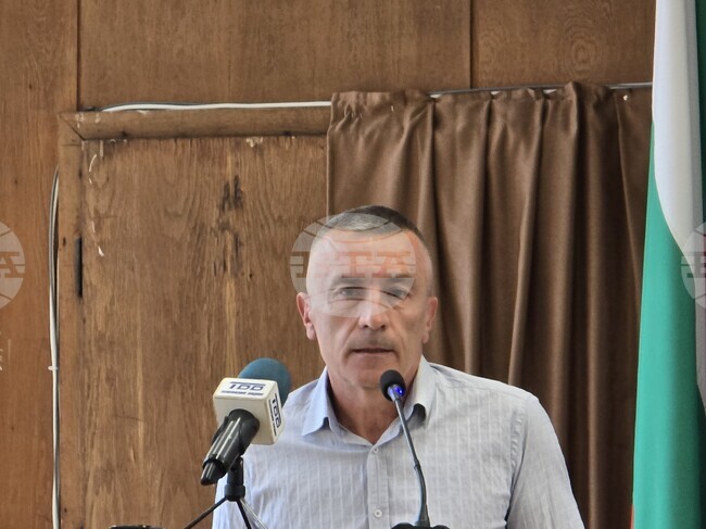 Новият довеждащ водопровод до Видин е въведен в експлоатация, съобщи управителят на ВиК инж. Илко Илиев